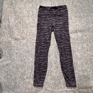 Fabletics Womens Small Purple Black Camo High Waisted Pocket Leggings Excellent